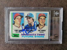 1982 Topps ROOKIE Kent Hrbek #766 - Beckett Autographed - Minnesota Twins