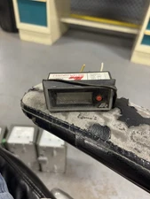 RED LION CONTROLS CUB20000 MINIATURE GENERAL-PURPOSE ELECTRONIC COUNTER USED