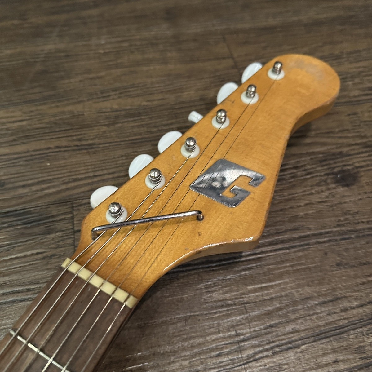 Guyatone LG-65T Electric Guitar 2.60kg Electric Guitar F/S from