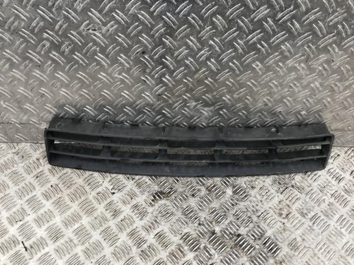 1j0853677d Stoßstangengrill vorne Mitte  Volkswagen Golf DE473487-52