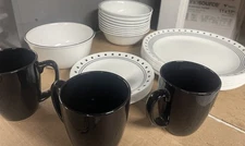 Corelle City Block 28 Pc DINNER Plates Bowls Mugs EUC