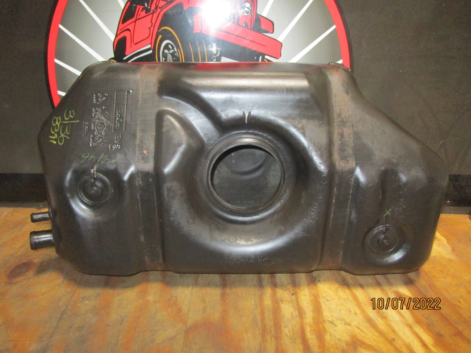 Jeep TJ gas tank 52018687AB plastic fuel 15 19 gallon 9702 Wrangler eBay