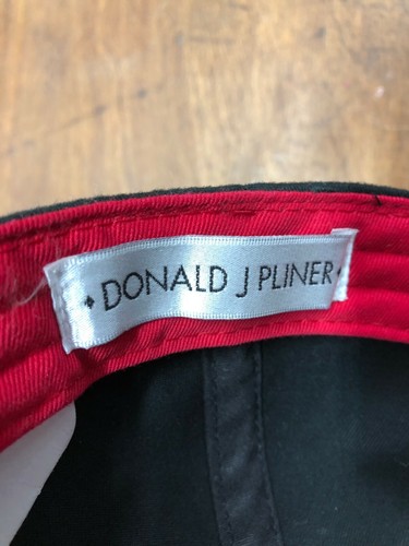 DONALD J PLINER EMBROIDERED LOGO CAP HAT UNKNOWN AUTOGRAPH ON BILL SIGNED3/28/03 - Picture 6 of 7