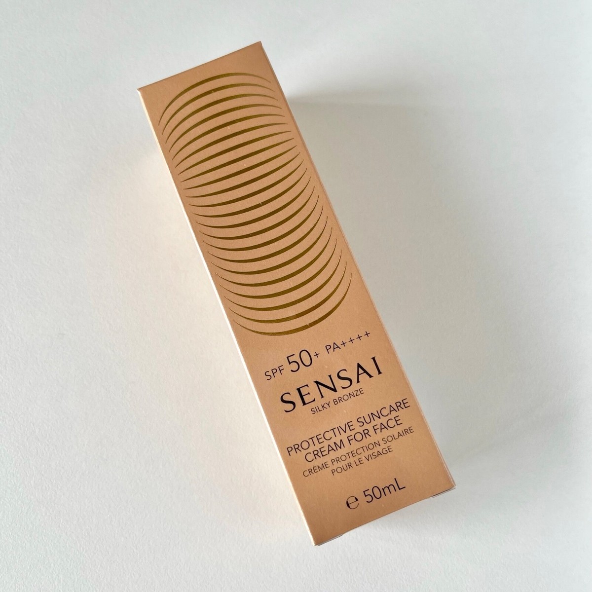 SENSAI Silky Bronze Protective Suncare Cream for Face SPF 50+