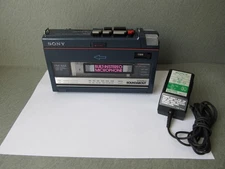 Sony WA-55  Soundabout AM/FM Cassette Recorder **Radio Works-Casette Doesn't