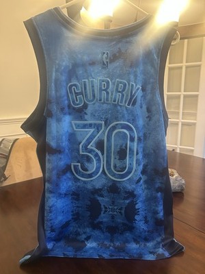 Steph Curry Golden State Warrior Jersey  Men s- Never Worn -But No Tags