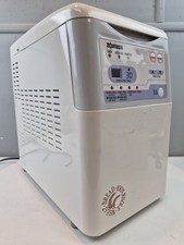 Zojirushi BBCC-N15 Automatic Bread Maker Mach...