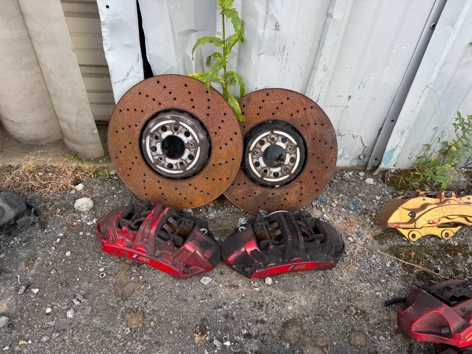 HUGE LOT Dodge BMW Audi Merc Ferrari Lambo Porsche Chev Brembo Brakes 4 6 8 Pot