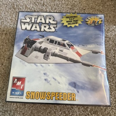 AMT/ERTL Star Wars Snowspeeder Model Kit Snow Speeder 38272-1HD. *SEALED NEW*