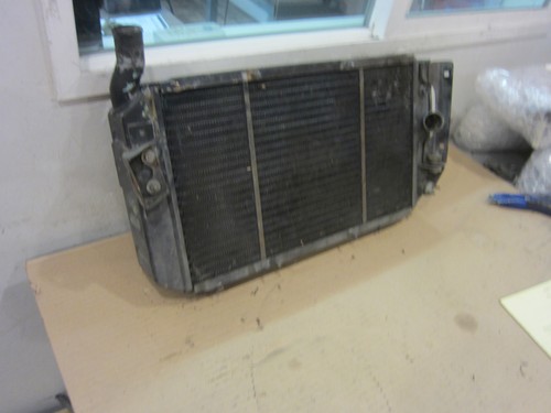 Ferrari Testarossa - LH Water Radiator - P/N 122966 - Picture 2 of 8