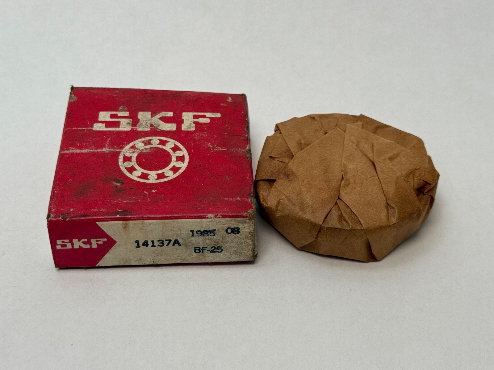 SKF 14137A Taper Bearing Cone 1-3/8 Inch Inner Diameter 14137-A