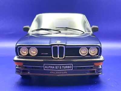 ALPINA B7 TURBO (E12) シルバー18スケールモデル *SUPER RARE* Otto