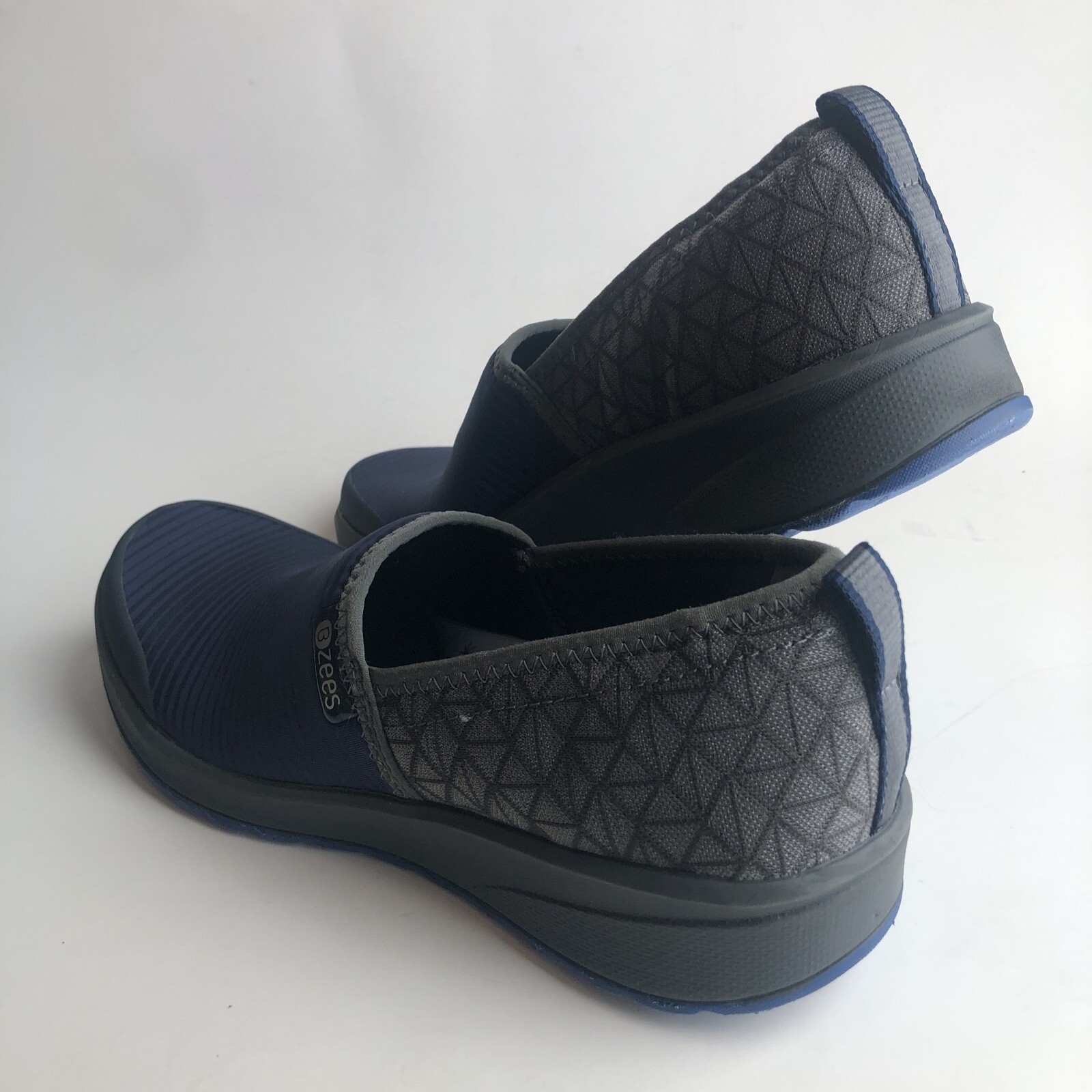 KEEN Scarpe da donna sneakers slip on BZees Glee blu navy grigio 8 5 m astronave Earth Epcot