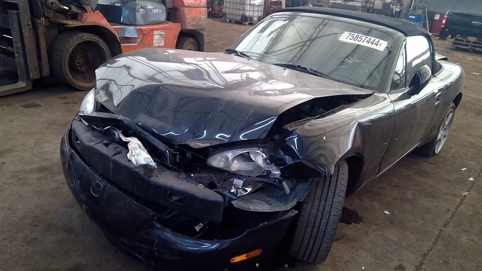 Throttle Body Throttle Valve Assembly Fits 99-05 MAZDA MX-5 MIATA 6336726 — 第 3/4 张图片