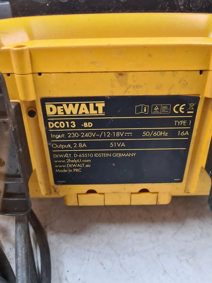 Dewalt DC013-BD, Arbeit Baustellenradio, Nicht Aktiv, Für Teile Oder Reparatur - Bild 2 von 4