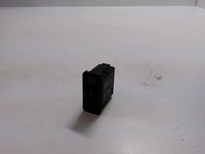 BMW 5 E39 Schalter zur Einstellung der Scheinwerferhöhe 8360460 2.50 28394912