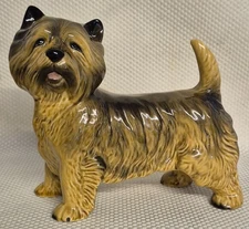 Vintage Coopercraft Cairn Terrier Dog Figurine - Made In England - 18x9x21cm
