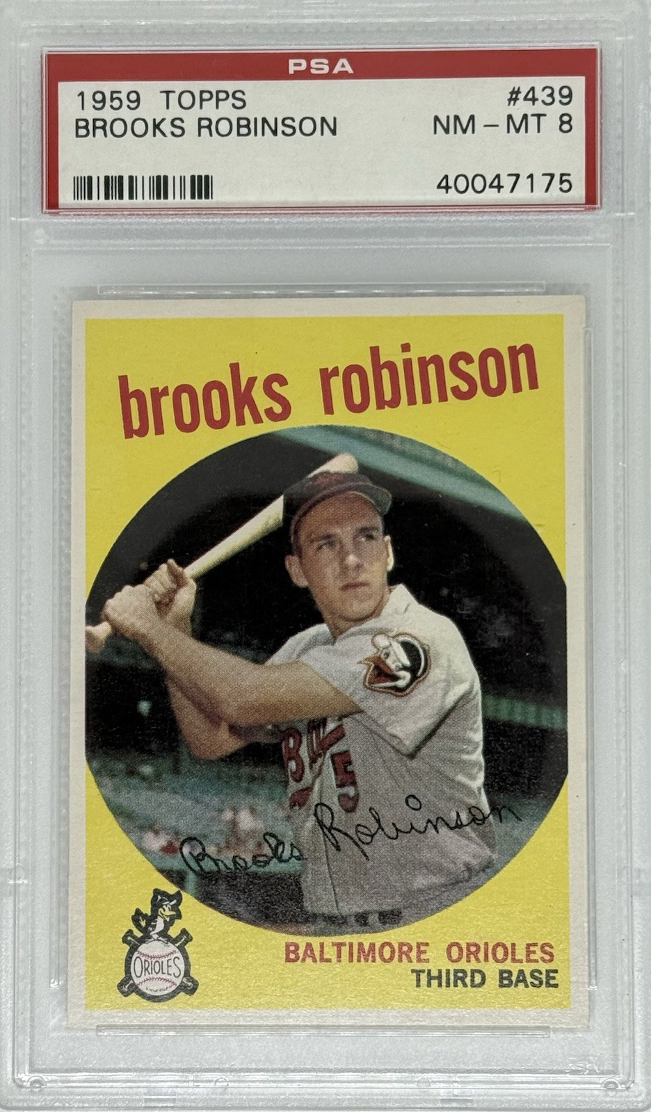 1959 TOPPS BROOKS ROBINSON #439, PSA 8 -BALTIMORE ORIOLES - HOF