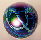 Vtg. Mark Matthews Round Iridescent Art Glass Paperweight Signed 1985 — photo 2