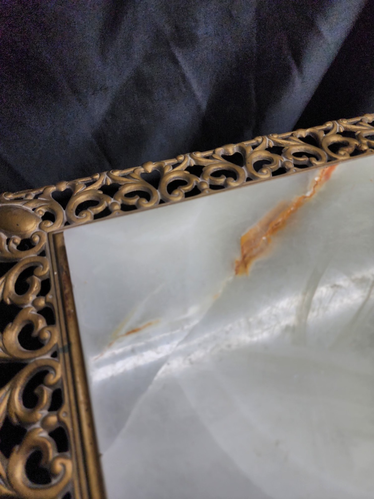 30" VICTORIAN SOLID BRASS AND ONYX PLANT STAND c1890 Green African Jade 