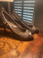 Louis Vuitton Heels Size 38