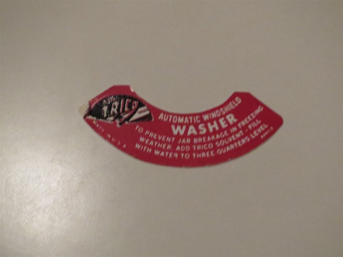 1940 - 1949 PONTIAC (ALL MODELS) TRICO WINDSHIELD WASHER TOP LID