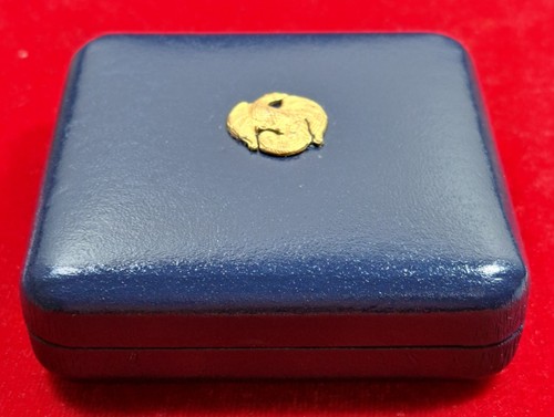 1986 “6th Asian Orchid Conference” silver coin 600 Baht, UNC with Royal mint box - Picture 6 of 6