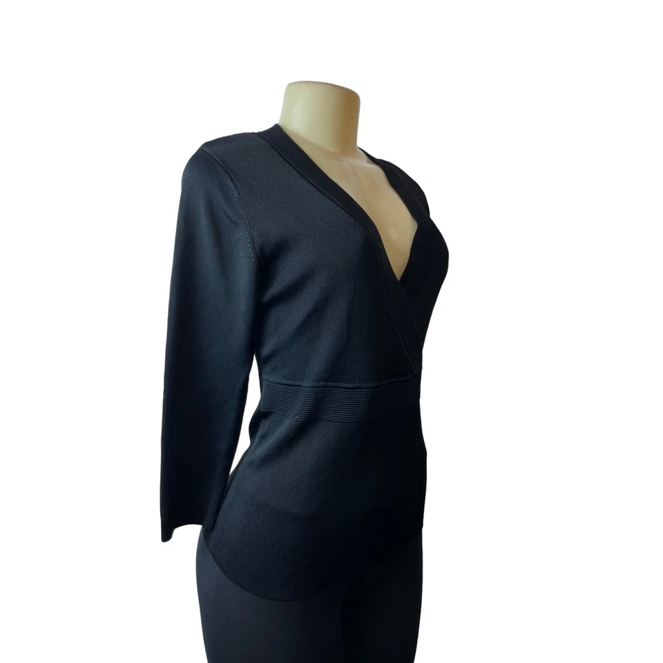 Camisa para mujer Valerie Steven’s negra cuello en V manga larga sobrepelliz talla PL Foto 2 de 4