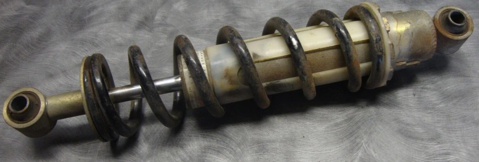 Yamaha XS400 1983 Maxim centro trasero uni-choque mono resorte puntal A9 Foto 3 de 3