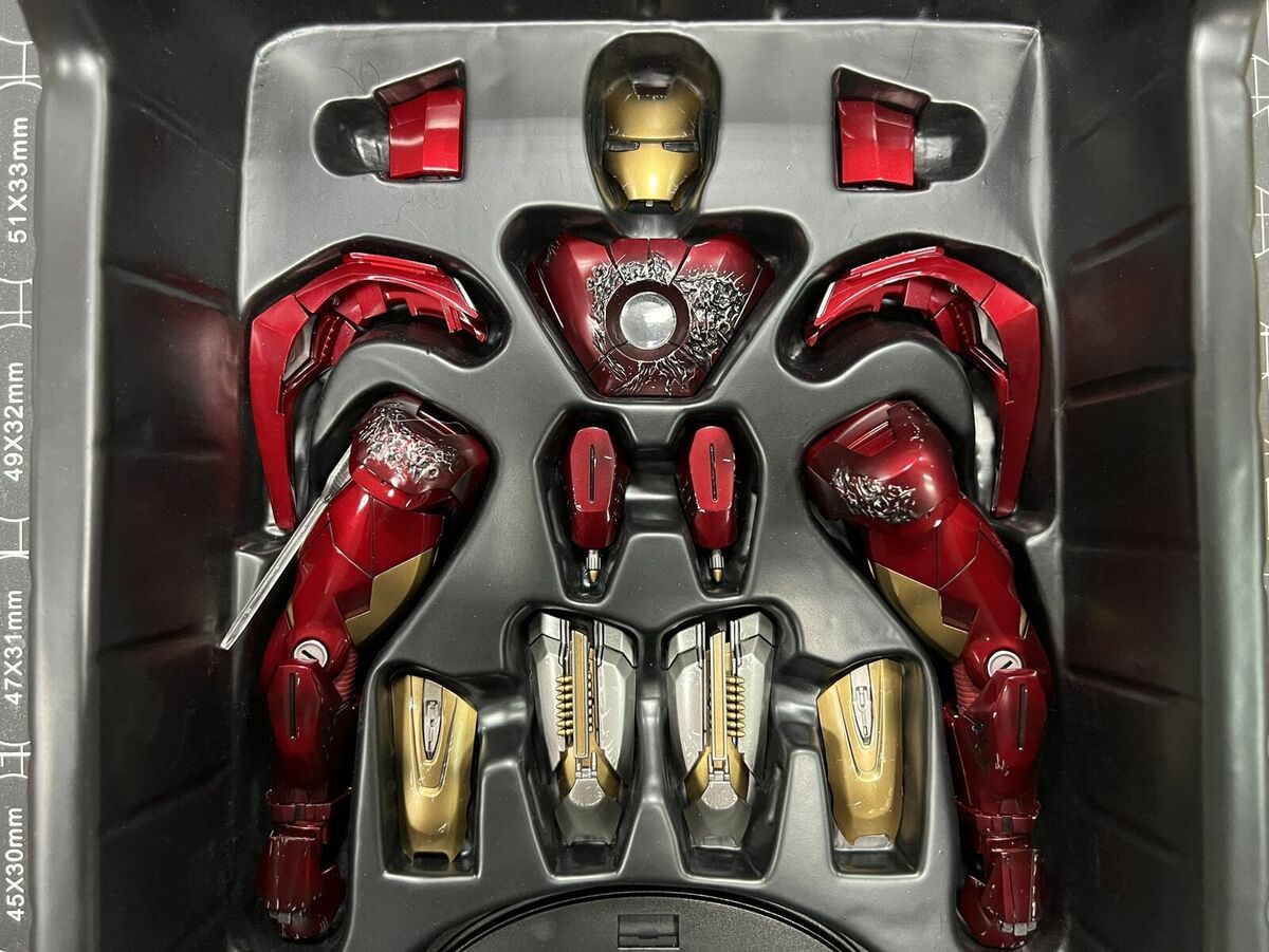 1/6 Hot Toys MMS185 The Avengers Iron Man Mark VII MK7 1/6 Hot Toys MMS185 The Avengers Iron Man Mark VII MK7