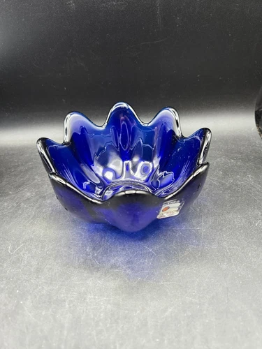 Blenko Handcrafted Glass Bowl 5 1/2” Blue Lotus Ruffled Edge Dish