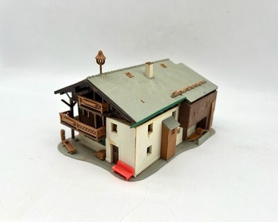 Kibri 38811 Berggasthaus H-330 Alpenländisches Bauernhaus Tirol - H0 HO 1:87