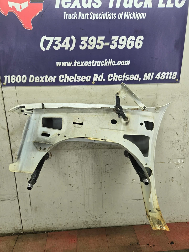 2007-2013 雪佛兰索罗德乘客侧前右手挡泥板 1500 2500 3500 HD — 第 4/4 张图片