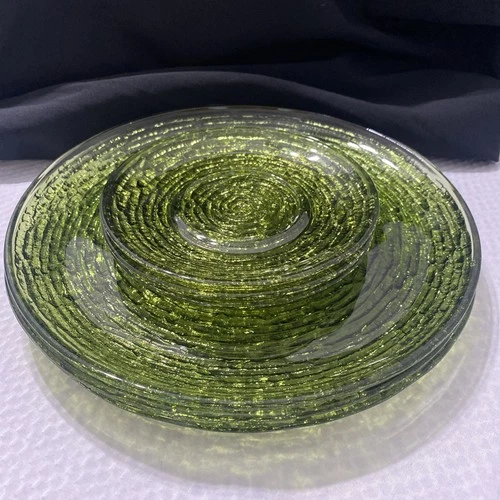 Anchor Hocking Soreno Avocado Green 10” Luncheon Plates (3) & Saucer Plates (3)