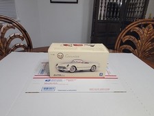 CHEVROLET CORVETTE 1953 BLANC POLO WHITE AU 1/18 AUTOART 71081
