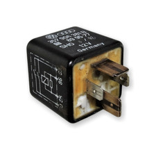 AUDI Volkswagen VW Auxillary Fan Relay 111 357906381B 899577000 
