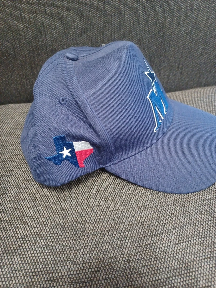 New Era Adult Dallas Mavericks Black Label Adjustable Trucker Hat