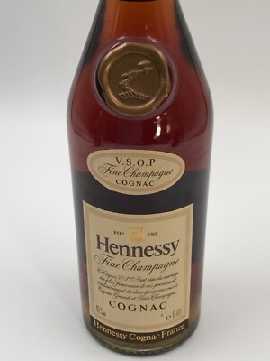 COGNAC HENNESSY VSOP FINE CHAMPAGNE 40% 70cl. AÑOS 80 | eBay COGNAC HENNESSY VSOP FINE CHAMPAGNE 40% 70cl. AÑOS 80 | eBay