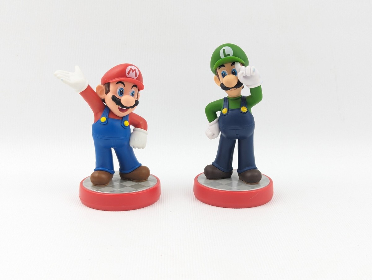 Nintendo Super Mario Mario and Luigi Amiibo Pair Red Base | eBay