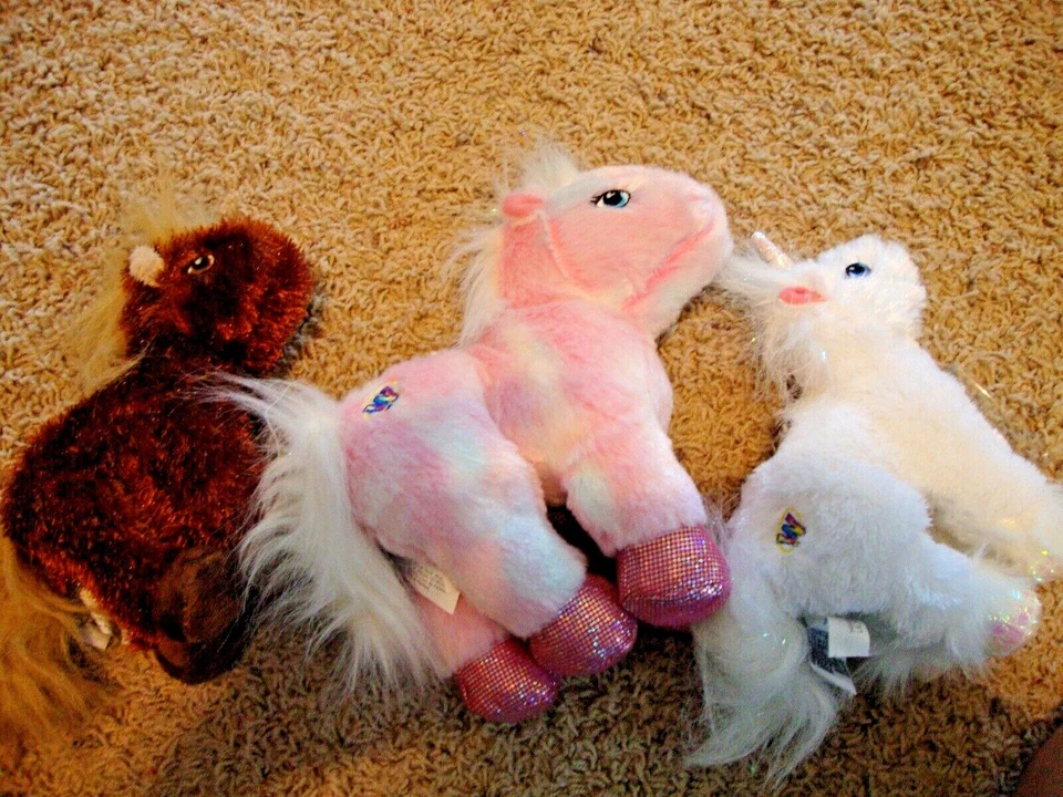 Pink Pony, Lil Kinz Horse, LiL Kinz UNICORN, Webkinzs no codes smoke free home - Image 2 of 3