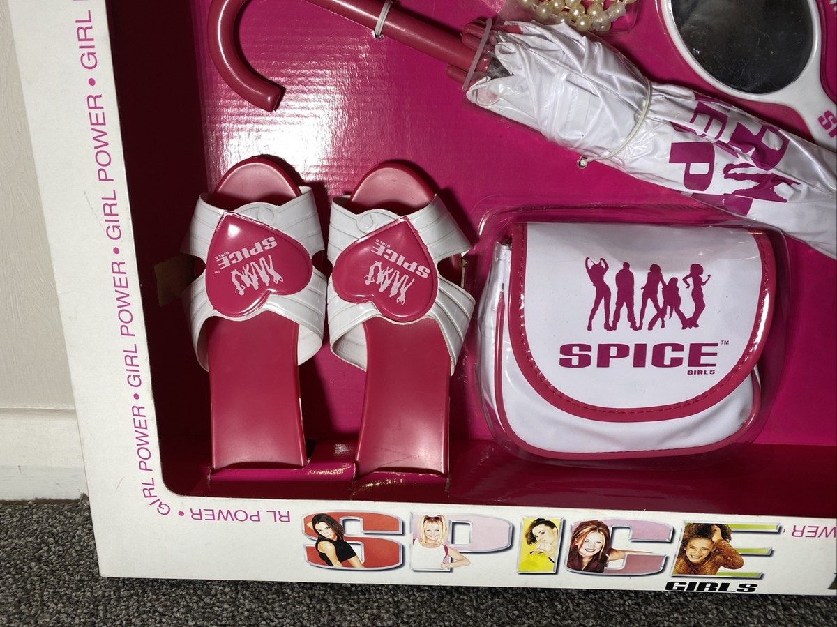 EーGirls グッズ E-girls PERFECT LIVE 2011▶︎2020』グッズ発売決定!! | LDH LIVE