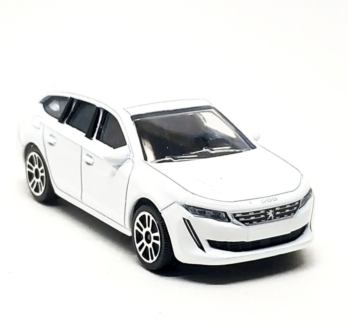 Majorette Peugeot 508 SW Facelift MK2 - White 1:62 (3