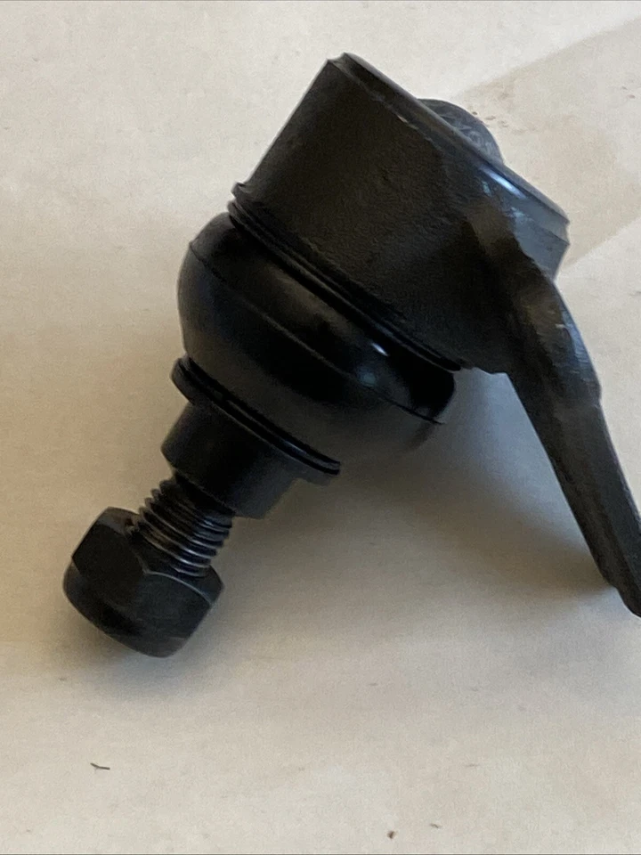Junta rótula inferior delantera CARQUEST para 92-99 Volkswagen Corrado Golf Jetta Passat Foto 2 de 4