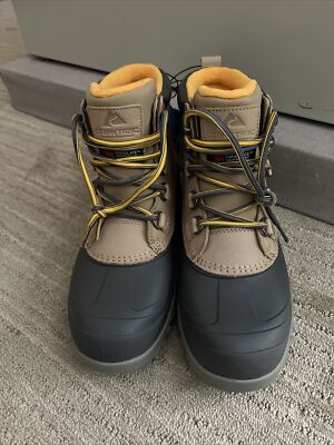 OZARK TRAIL 3M Thinsulate Women's 10 Leather Waterproof Boots NEW