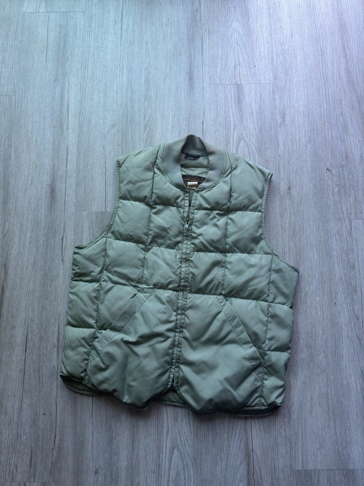 Vintage 70s 80s Eddie Bauer Goose Down Vest Quilted Rare
Opens in a new window or tab