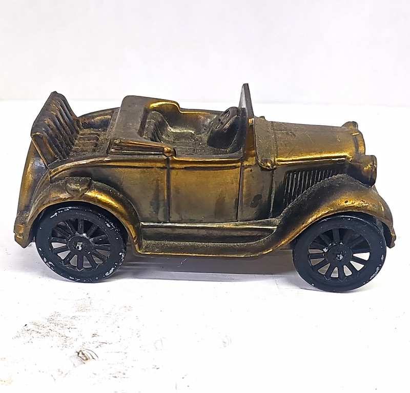 Vehicle Theme Metal Car Piggy Bank Coin Bank Vintage Style Collectible