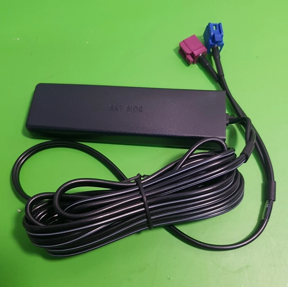 for DISCOVERY 5 JAGUAR F-PACE 2017on TELETRAC NAVMAN TRACKSTAR CAT5 TRACKER - Image 4 of 4