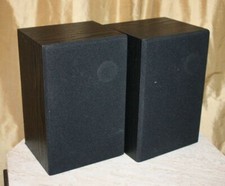 Pair of BOSE Model 21 Bookshelf Speakers. Wood Cabinets USA. Great Sound