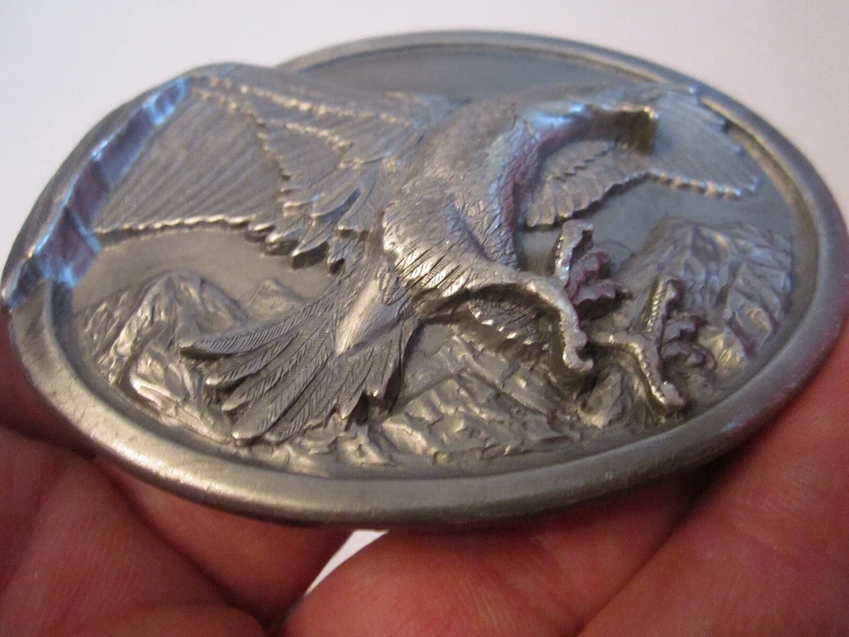 1984 BERGAMOT EAGLE DESIGN THEME BELT BUCKLE - GW-14 - Image 2 of 3