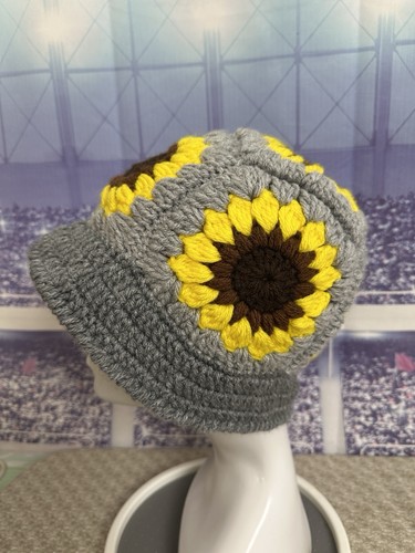 Crochet Granny Square Beanie Knit Hat Cap Sunflower Floral Handmade Never Worn - Picture 3 of 11